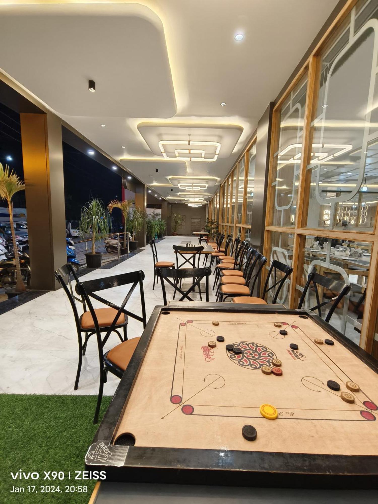Hotel The Grand Khodiyar Visnagar エクステリア 写真